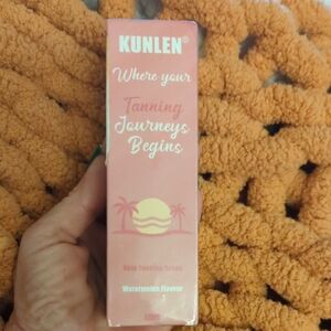 KUNLEN Tanning Drops in Pink Gradient Box